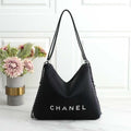 Chanel Bag | Maxi Hobo Black Lambskin