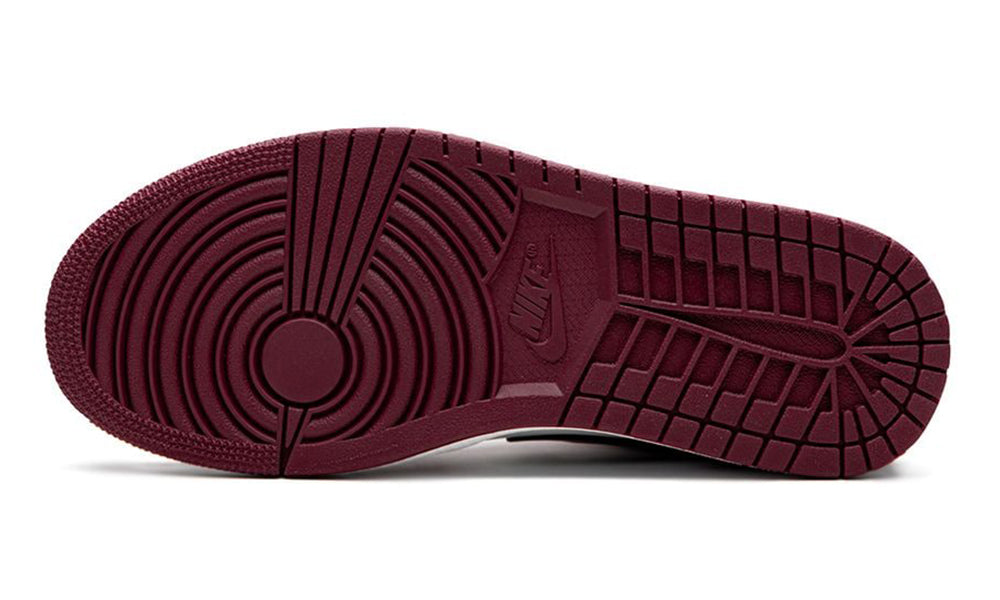 Air Jordan 1 Low "Noble Red" sneakers