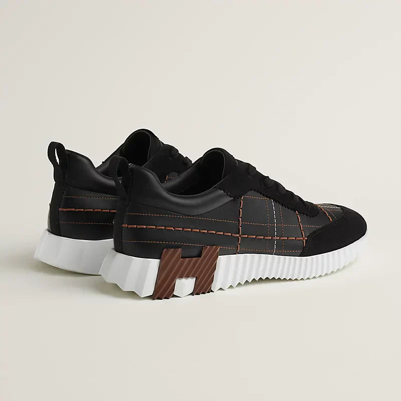 Bouncing sneaker noir