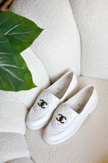 Chanel 22P White Quilted Flap Turnlock| Women's