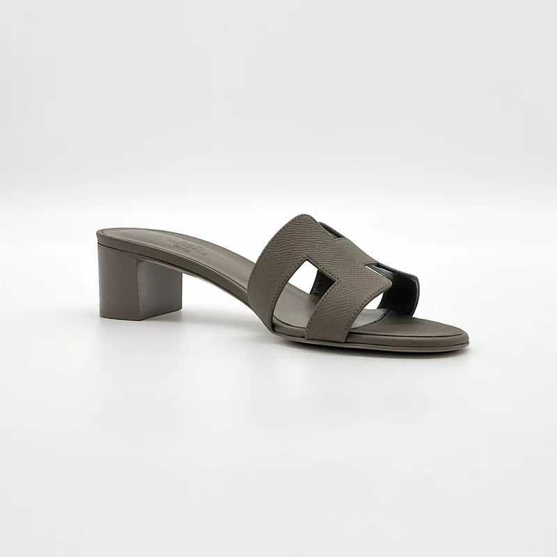 Hermès Oasis sandal Grey